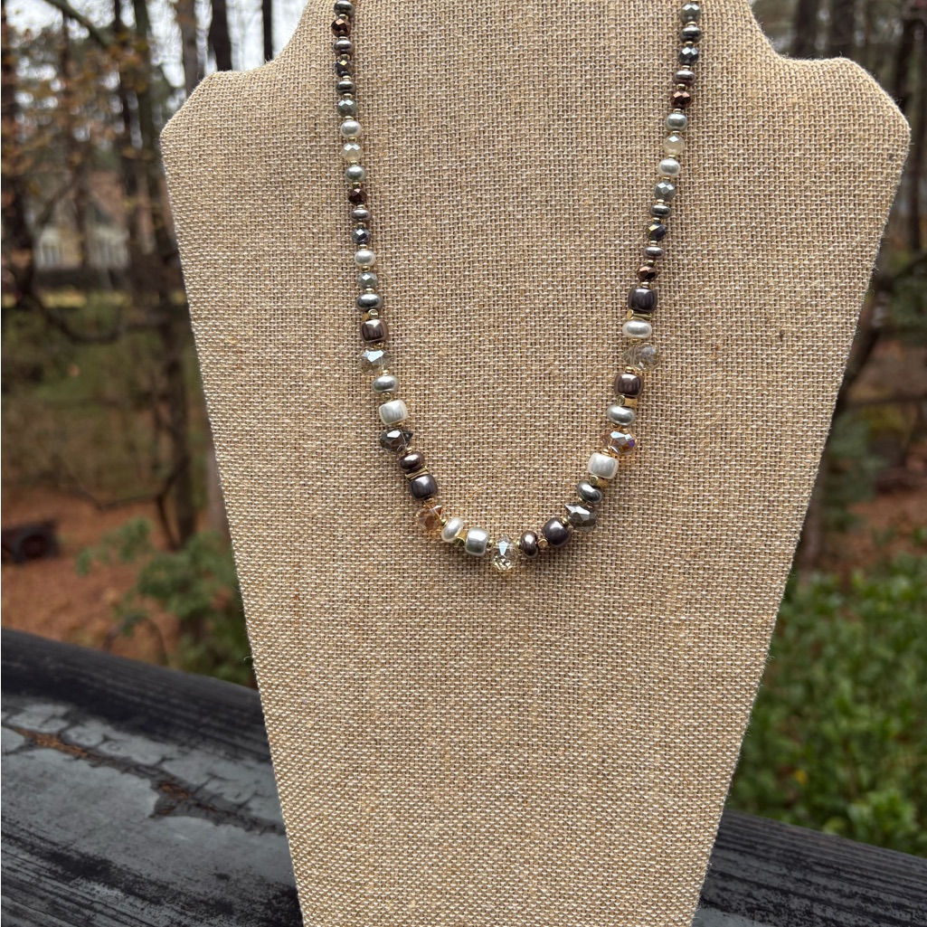 Elegant Freshwater Pearl And Bead Necklace